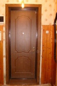 Как сделать откосы на входной двери